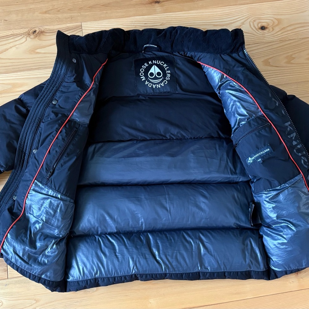 Moose Knuckles Youth Black Puffer Jacket Size M